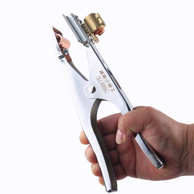 Grounding clamp